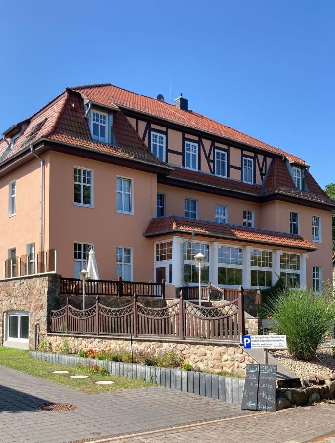 Aparthotel Haus Brandenburg à Stechlin Extérieur photo