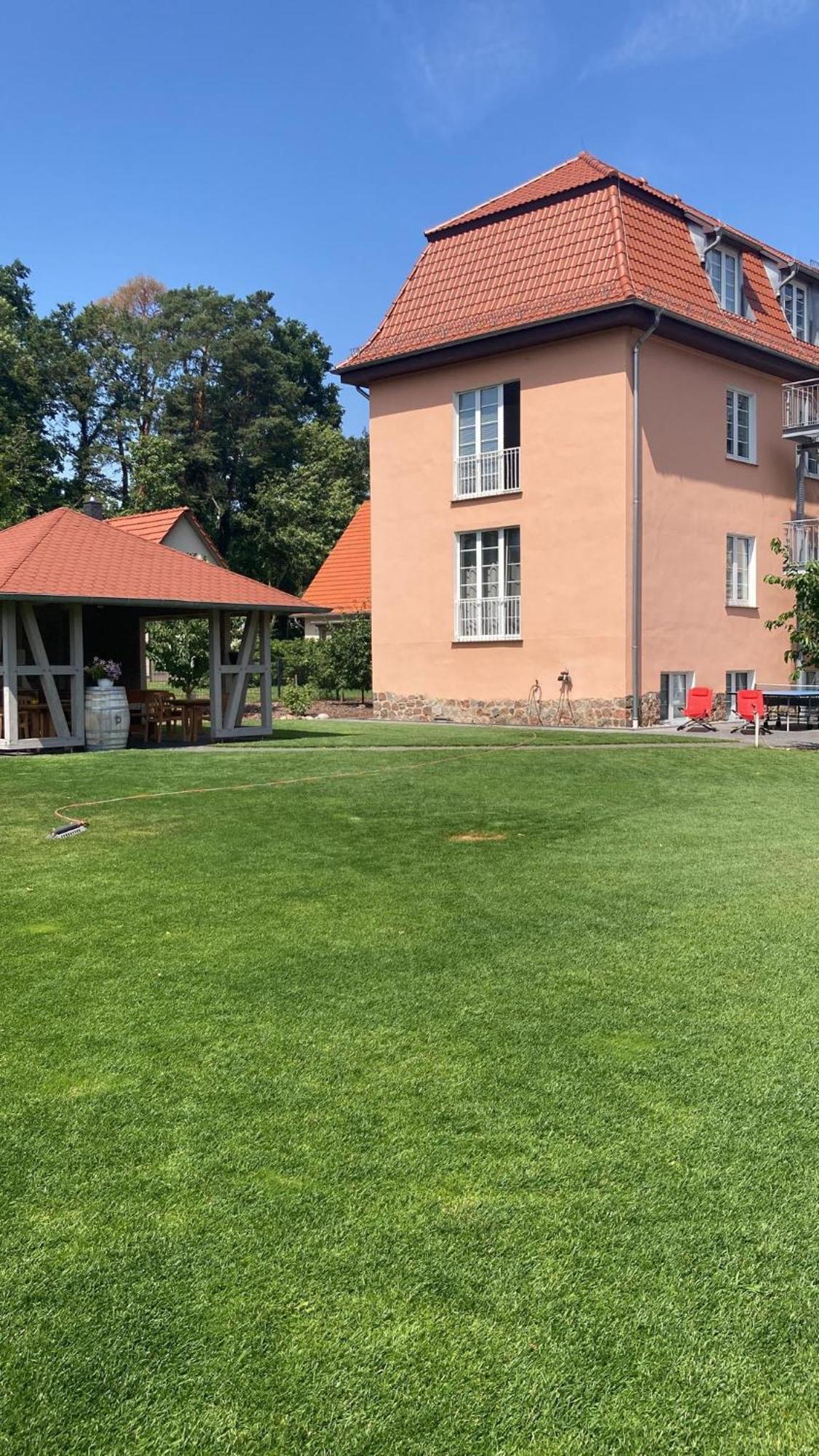 Aparthotel Haus Brandenburg à Stechlin Extérieur photo