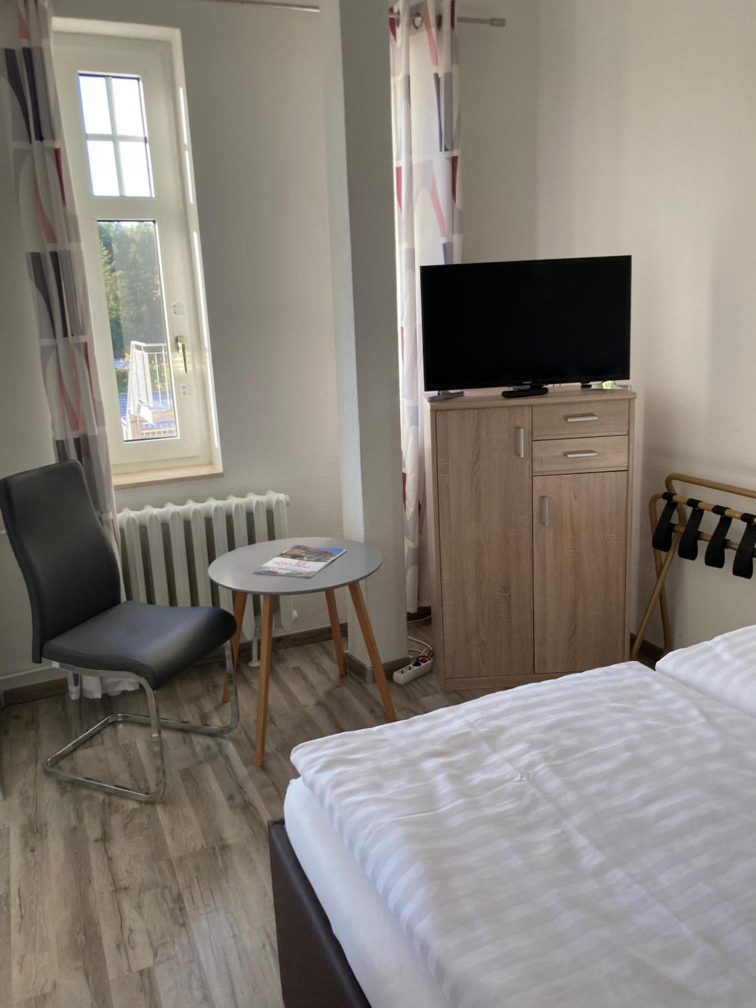 Aparthotel Haus Brandenburg à Stechlin Extérieur photo