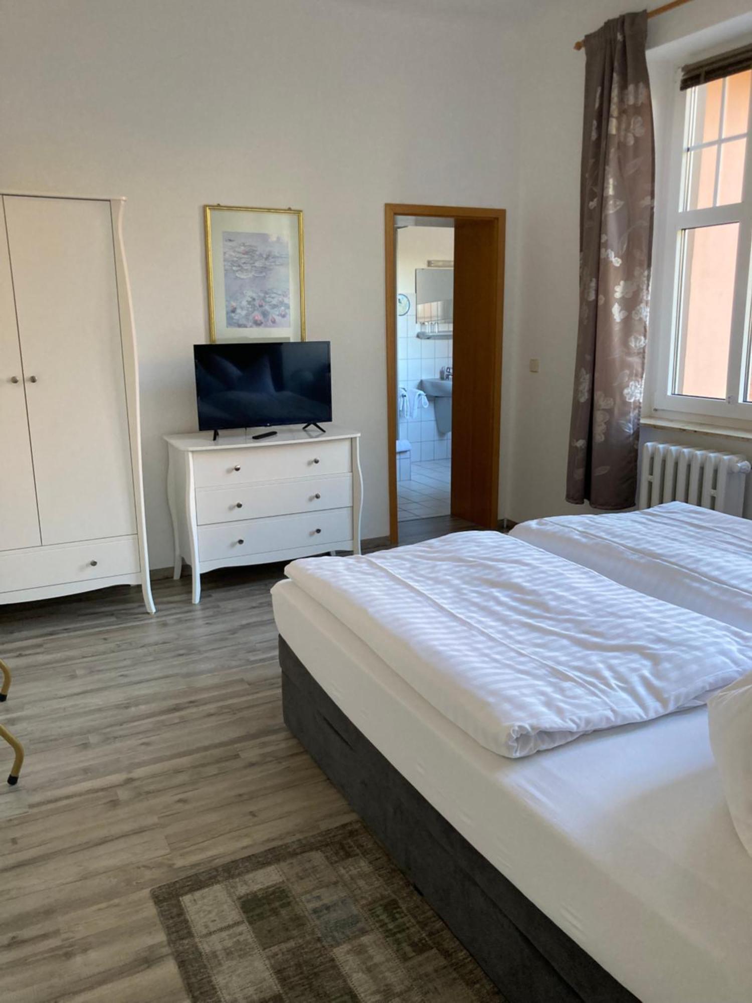 Aparthotel Haus Brandenburg à Stechlin Extérieur photo